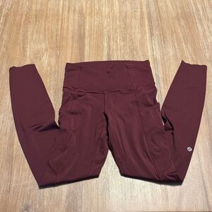 Women’s Lululemon Maroon Leggings size 2 (small)